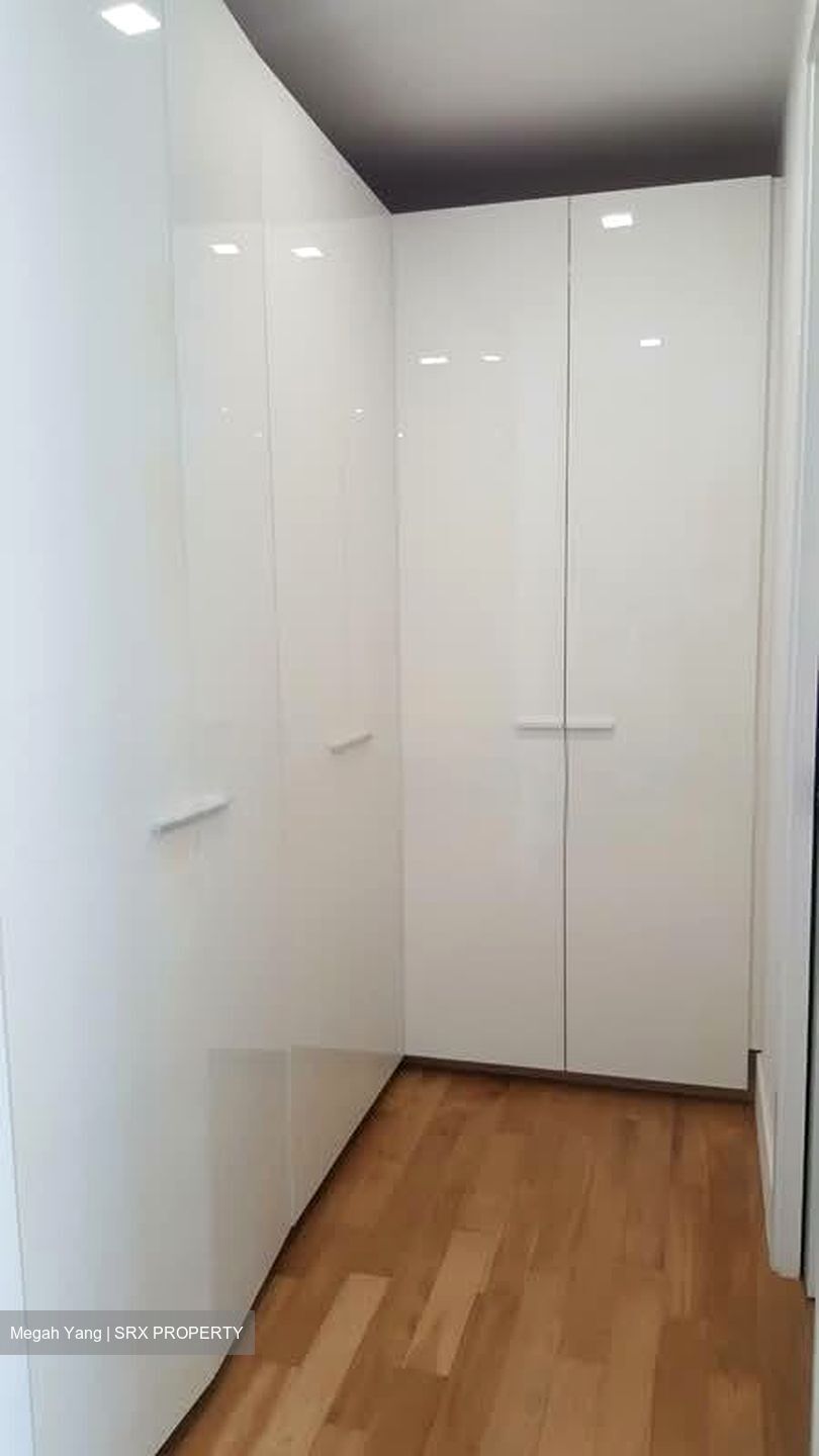 Viva (D11), Condominium #611117401